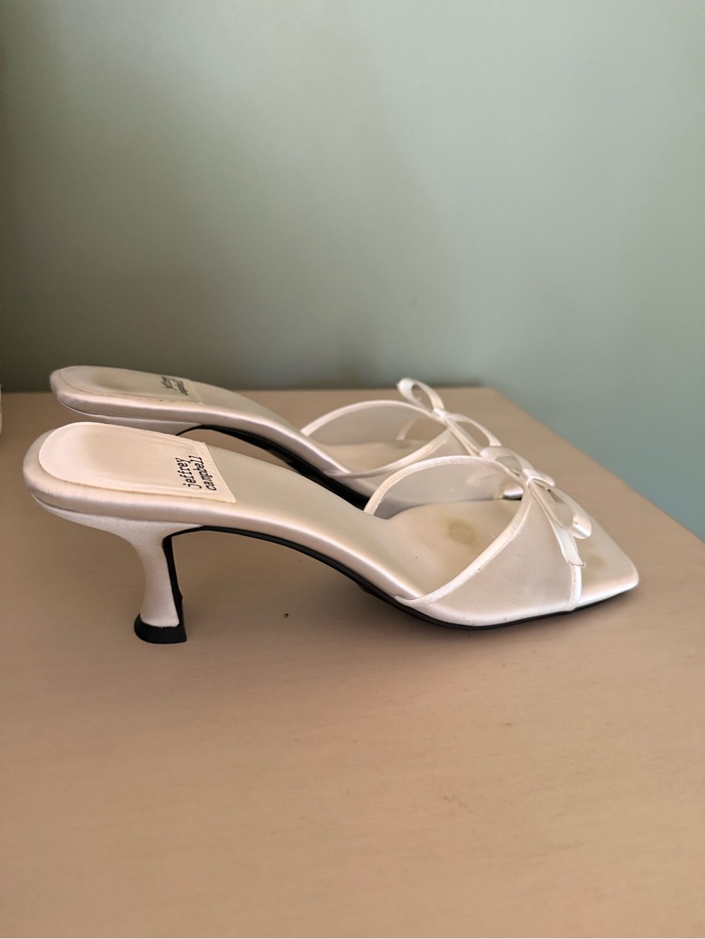 Jeffrey Campbell Sweet On U White Square-Toe Kitten Heel Mules with Bow - Picture 3 of 6